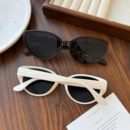 Y2K Vintage Cat Eye Small Frame Sunglasses UV Resistant Eyeglasses for Men Women