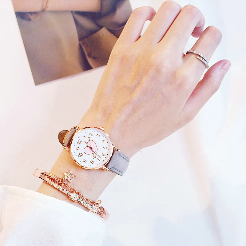 New Cute Heart-shaped Dial Children's Female Watch