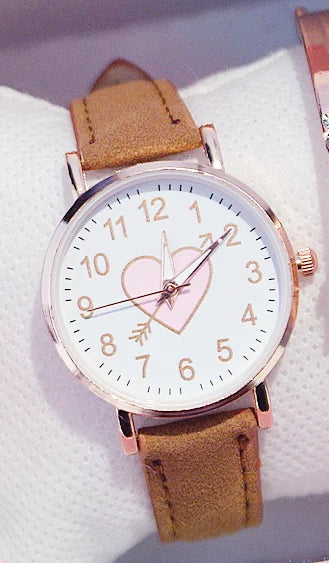 New Cute Heart-shaped Dial Children's Female Watch