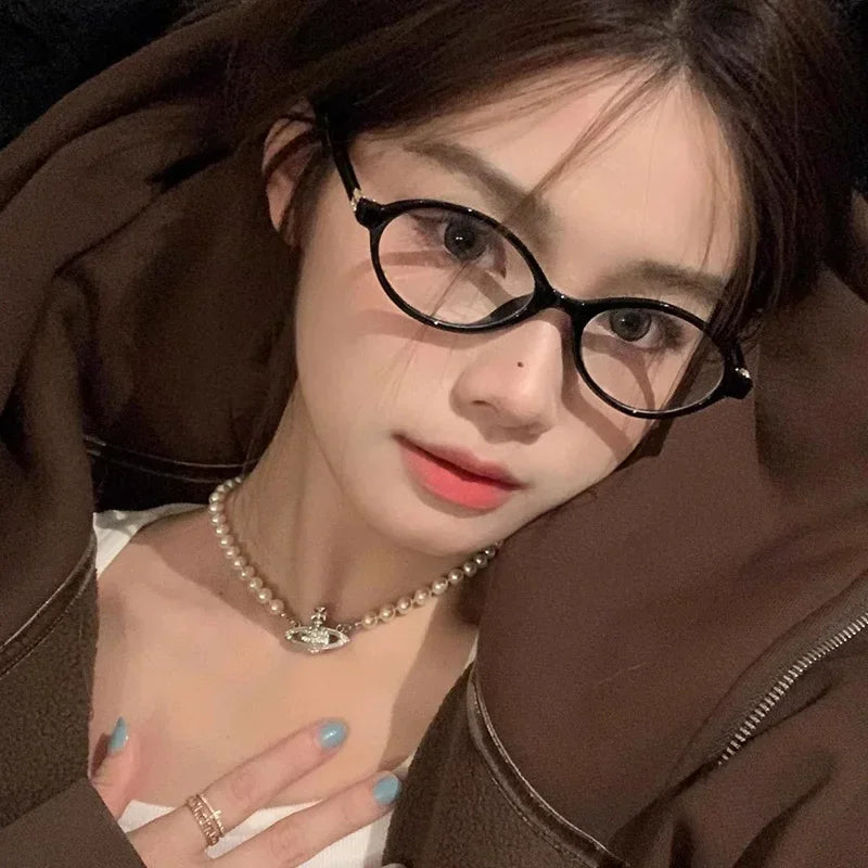 Japanese Y2K Retro Black Oval Frame Glasses for Women