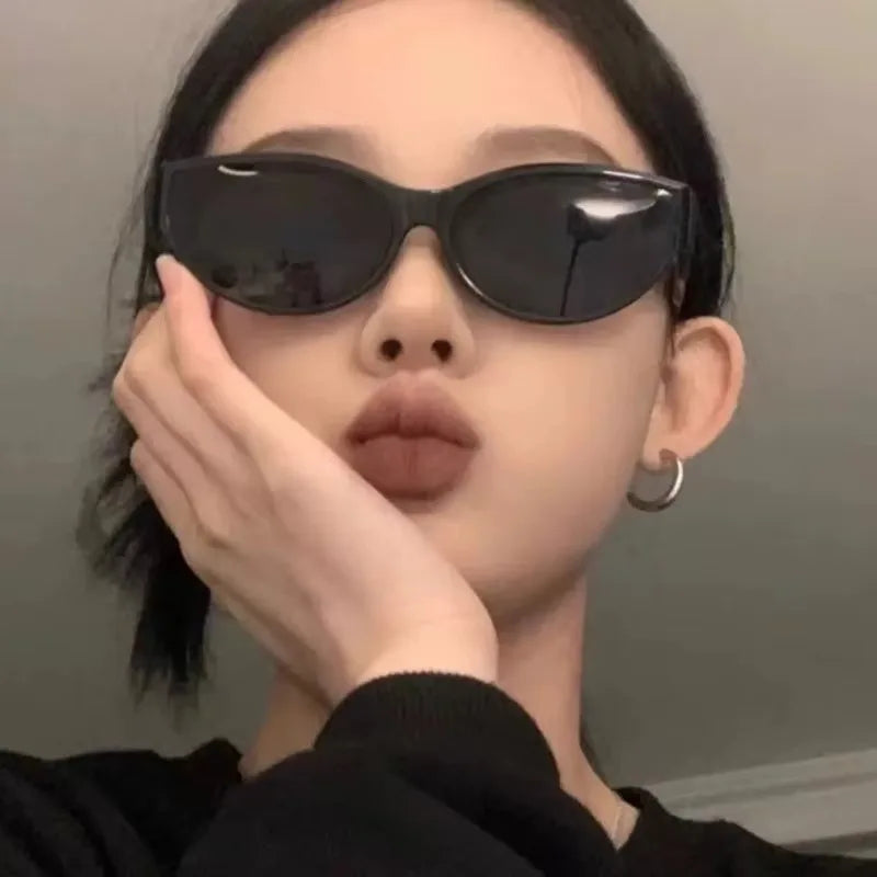 Y2K Vintage Cat Eye Small Frame Sunglasses UV Resistant Eyeglasses for Men Women