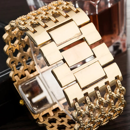 Simple Square Gold Ladies Watch Fashion Classic Alloy Diamond Bracelet Ladies Watch Gold Silver Diamond Scale Dial Quartz Reloje