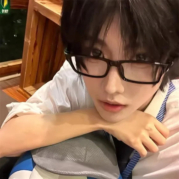 Black Amber VintageY2K Frame Glasses for Women Small Square Eyeglass