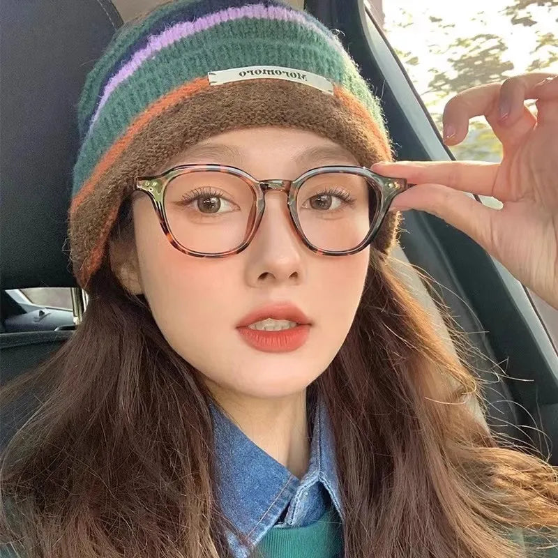 Vintage Rivet Round Frame Glasses Women Black White Leopard Eyewear Trend Brand Reading Computer Y2K Anti Blue Light Eyeglasses