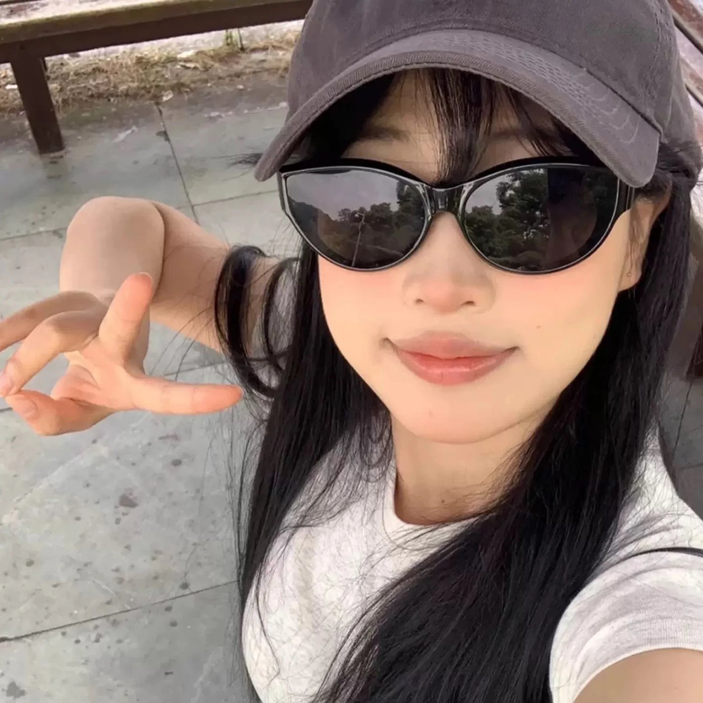 Y2K Vintage Cat Eye Small Frame Sunglasses UV Resistant Eyeglasses for Men Women